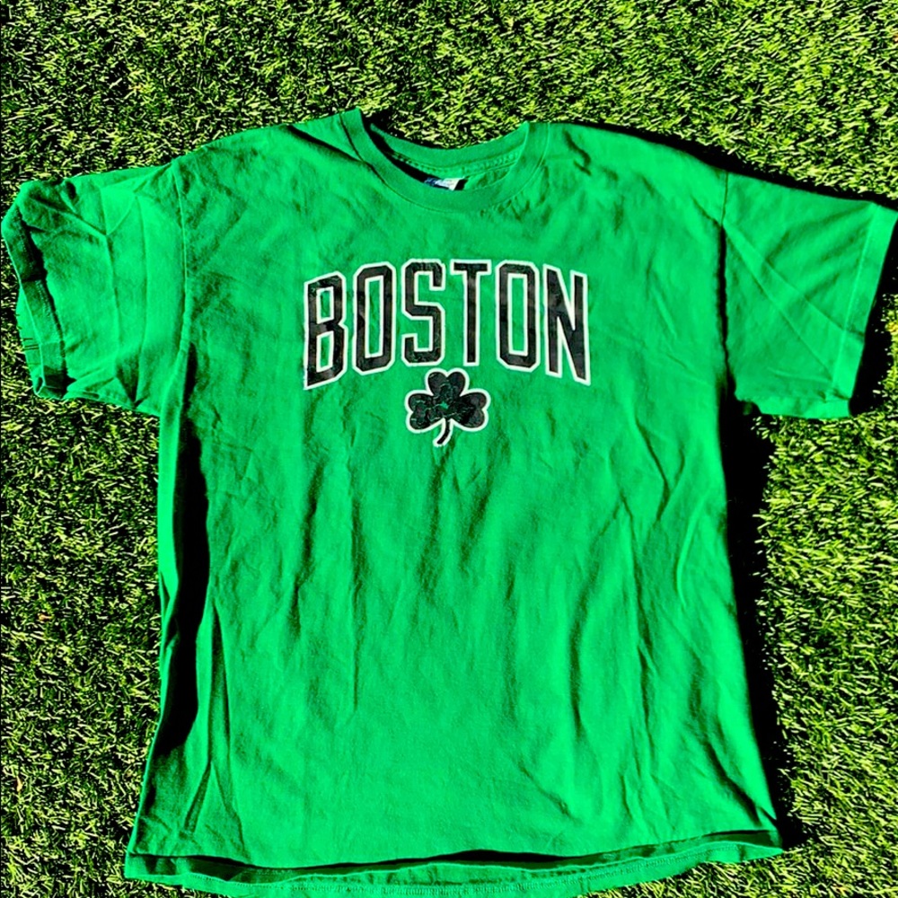 Vintage Boston Celtics Shirt
